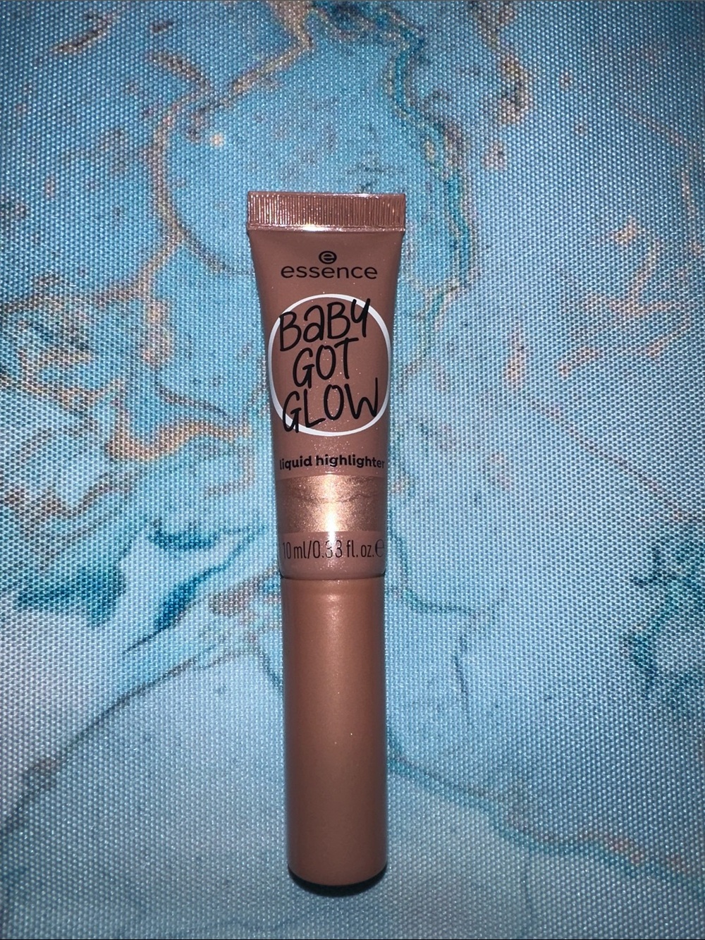 Essence Baby Got Glow Liquid Highlighter - Rose Bronze